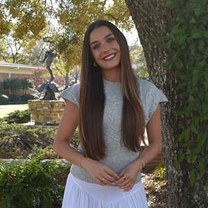Sara Hollingsworth