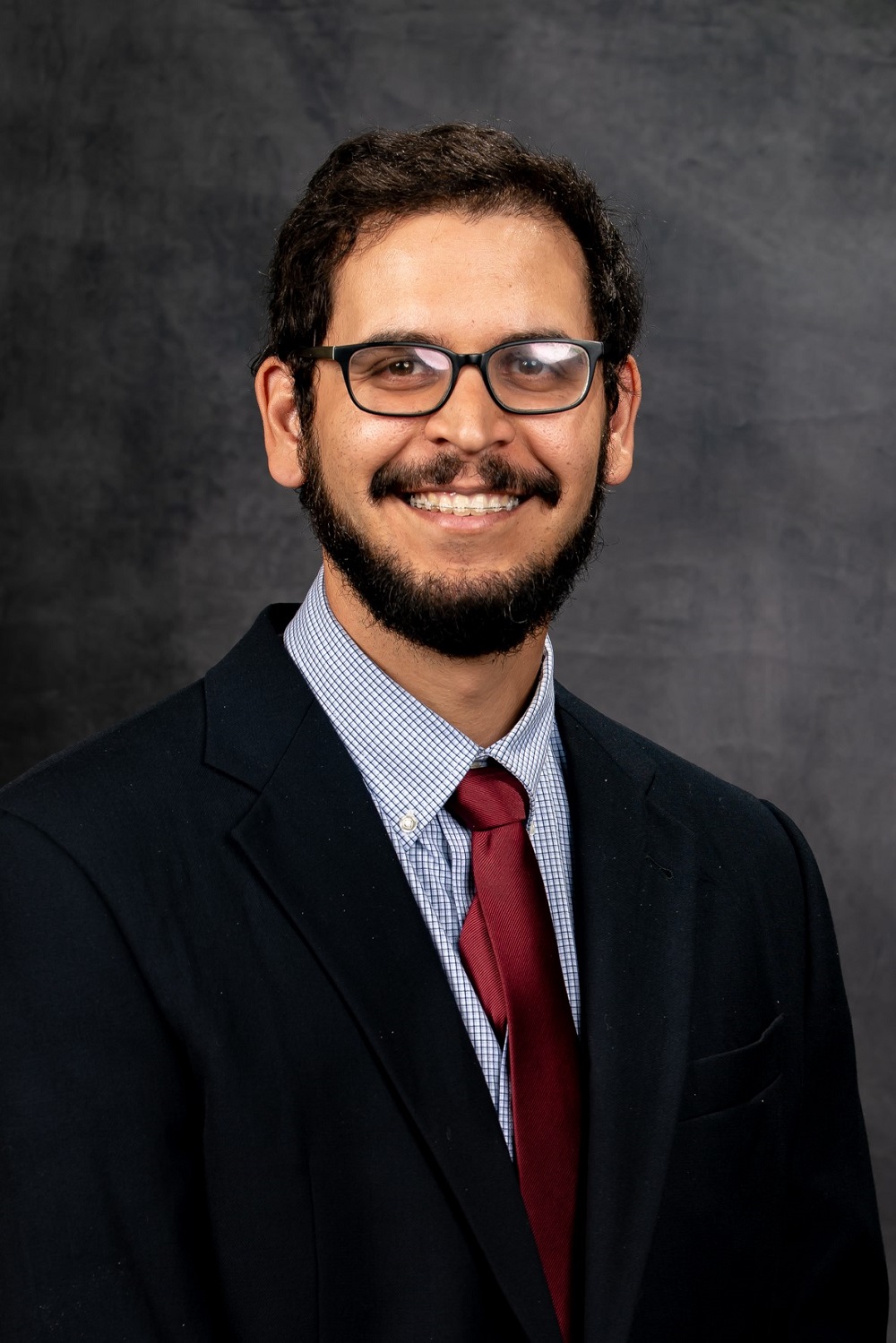 Dr. Carlos Montalvo