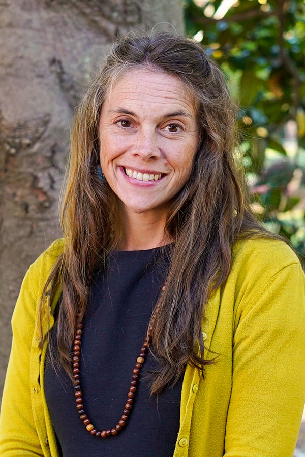 Lisa LaCross Lisa LaCross headshot